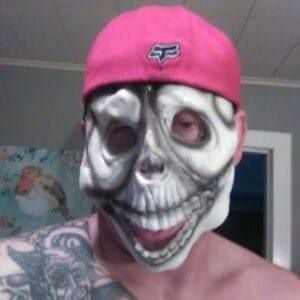 Meet your Posher, Corey